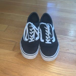 Vans Old Skool Shoes